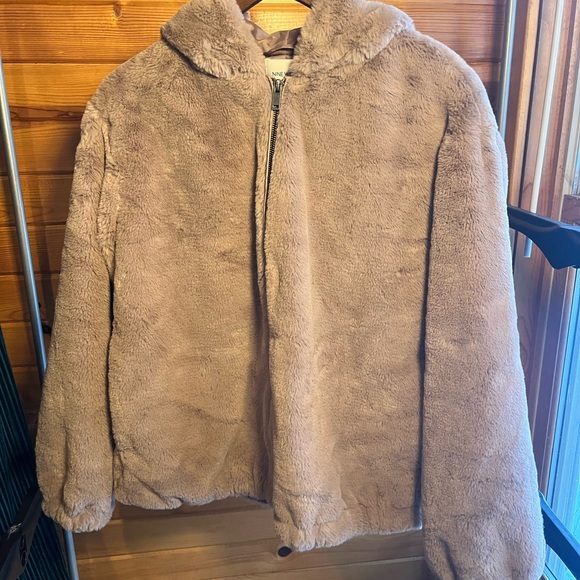 NINE WEST Faux Fur Zip Up Hoodie😍 - Picture 6 of 16